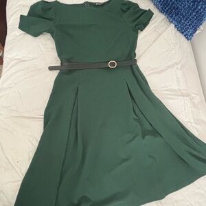 Elegant Green Belted Dress